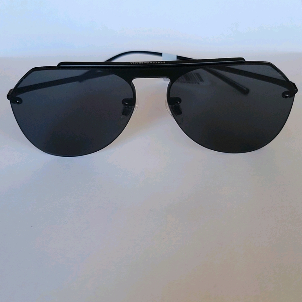 DOLCE AND GABBANA BLACK MATTE SUNGLASSES